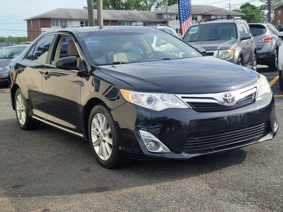 Used 2014 Toyota Camry in Lodi, New Jersey | AW Auto & Truck Wholesalers, Inc. Lodi, New Jersey