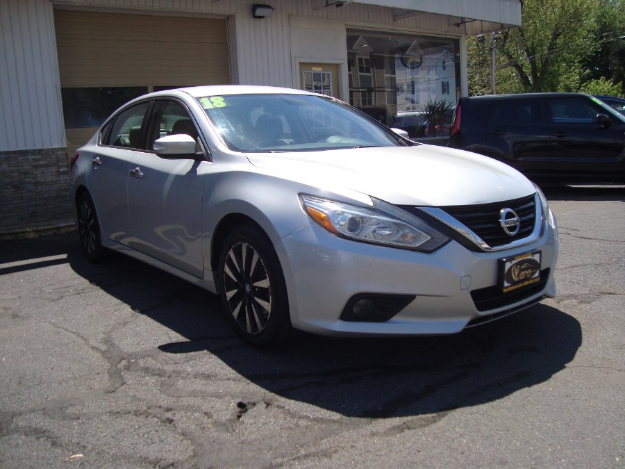 Used 2018 Nissan Altima in Manchester, Connecticut | Yara Motors. Manchester, Connecticut