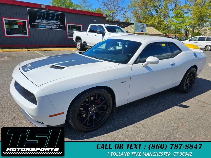 Used 2015 Dodge Challenger in Manchester, Connecticut | TSI Motorsports. Manchester, Connecticut
