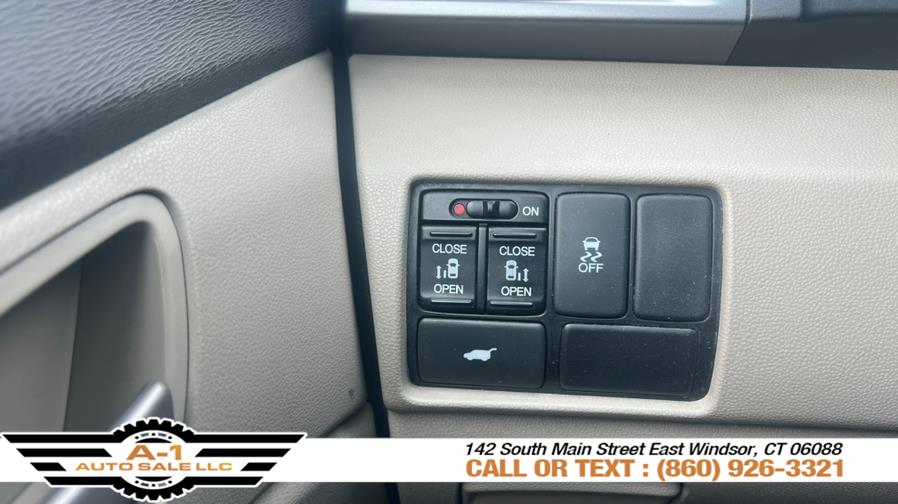 2012 Honda Odyssey 5dr EX-L, available for sale in East Windsor, Connecticut | A1 Auto Sale LLC. East Windsor, Connecticut 2012 Honda Odyssey 5dr EX-L, available for sale in East Windsor, Connecticut | A1 Auto Sale LLC. East Windsor, Connecticut