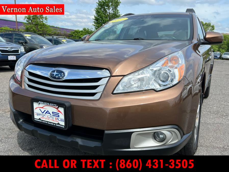 Used 2011 Subaru Outback in Manchester, Connecticut | Vernon Auto Sale & Service. Manchester, Connecticut