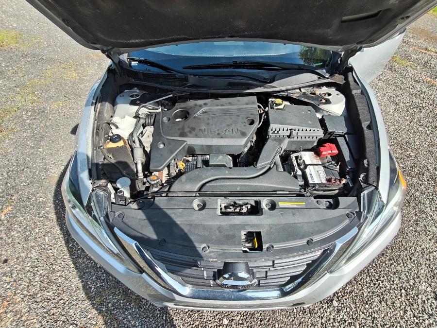 2016 Nissan Altima 4dr Sdn I4 2.5 SR, available for sale in South Windsor, Connecticut | Fancy Rides LLC. South Windsor, Connecticut 2016 Nissan Altima 4dr Sdn I4 2.5 SR, available for sale in South Windsor, Connecticut | Fancy Rides LLC. South Windsor, Connecticut