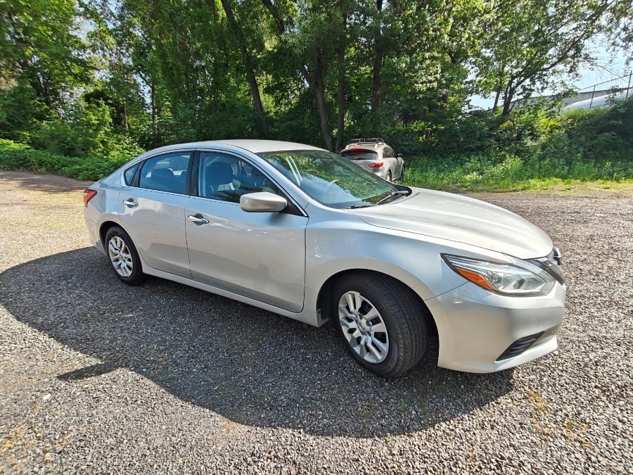 2016 Nissan Altima 4dr Sdn I4 2.5 SR, available for sale in South Windsor, Connecticut | Fancy Rides LLC. South Windsor, Connecticut 2016 Nissan Altima 4dr Sdn I4 2.5 SR, available for sale in South Windsor, Connecticut | Fancy Rides LLC. South Windsor, Connecticut
