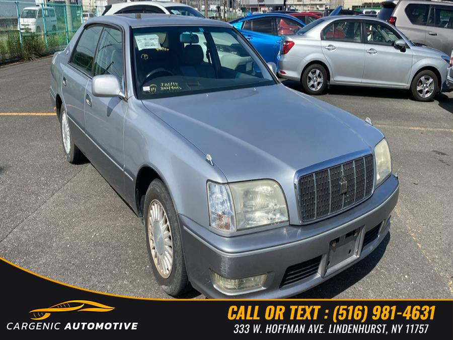 Used 1999 Toyota CROWN MAJESTA in Lindenhurst, New York | Cargenic Automotive. Lindenhurst, New York