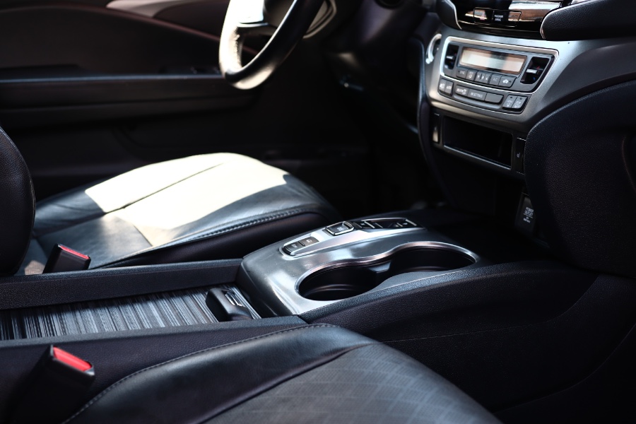 2020 Honda Passport EX-L AWD, available for sale in Jamaica, New York | Hillside Auto Mall Inc.. Jamaica, New York 2020 Honda Passport EX-L AWD, available for sale in Jamaica, New York | Hillside Auto Mall Inc.. Jamaica, New York