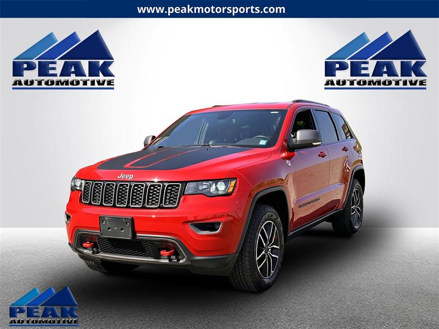 Used 2021 Jeep Grand Cherokee in Bayshore, New York | Peak Automotive Inc.. Bayshore, New York