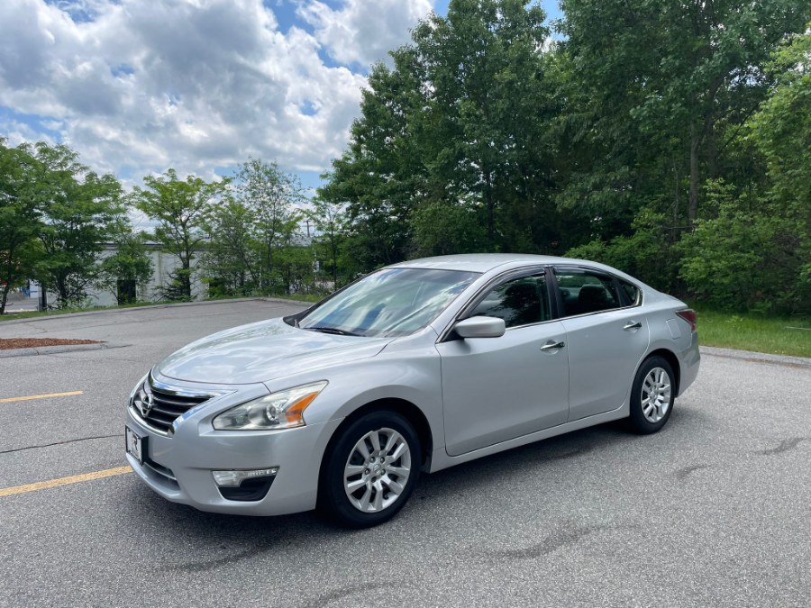 2015 Nissan Altima 4dr Sdn I4 2.5 S, available for sale in Lowell, Massachusetts | Revolution Motors . Lowell, Massachusetts 2015 Nissan Altima 4dr Sdn I4 2.5 S, available for sale in Lowell, Massachusetts | Revolution Motors . Lowell, Massachusetts