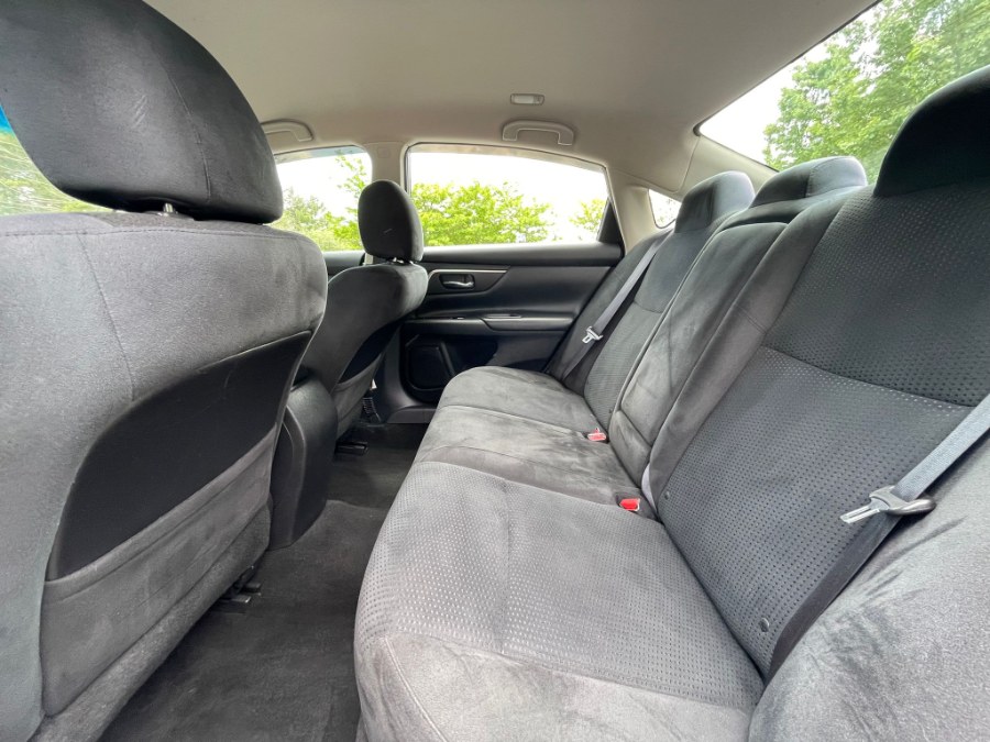 2015 Nissan Altima 4dr Sdn I4 2.5 S, available for sale in Lowell, Massachusetts | Revolution Motors . Lowell, Massachusetts 2015 Nissan Altima 4dr Sdn I4 2.5 S, available for sale in Lowell, Massachusetts | Revolution Motors . Lowell, Massachusetts