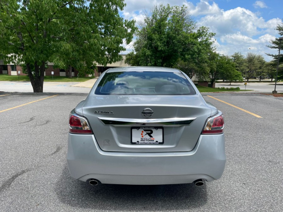 2015 Nissan Altima 4dr Sdn I4 2.5 S, available for sale in Lowell, Massachusetts | Revolution Motors . Lowell, Massachusetts 2015 Nissan Altima 4dr Sdn I4 2.5 S, available for sale in Lowell, Massachusetts | Revolution Motors . Lowell, Massachusetts