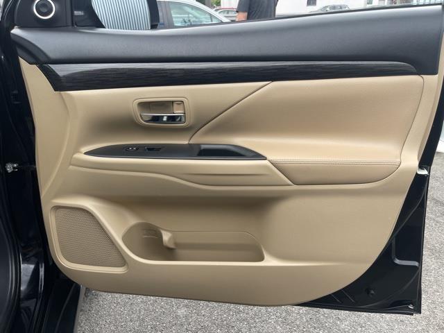 2016 Mitsubishi Outlander SEL, available for sale in Freehold, New Jersey | Shop Auto. Freehold, New Jersey 2016 Mitsubishi Outlander SEL, available for sale in Freehold, New Jersey | Shop Auto. Freehold, New Jersey