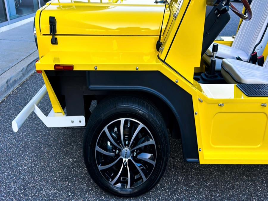 2023 CRUZ CAR EMOKE GOLF CART, available for sale in Huntington, New York | Habberstad Moke Long Island. Huntington, New York 2023 CRUZ CAR EMOKE GOLF CART, available for sale in Huntington, New York | Habberstad Moke Long Island. Huntington, New York