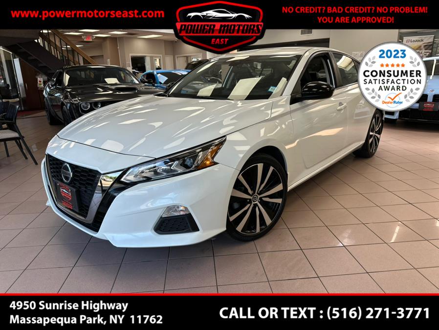 Used 2022 Nissan Altima in Massapequa Park, New York | Power Motors East. Massapequa Park, New York