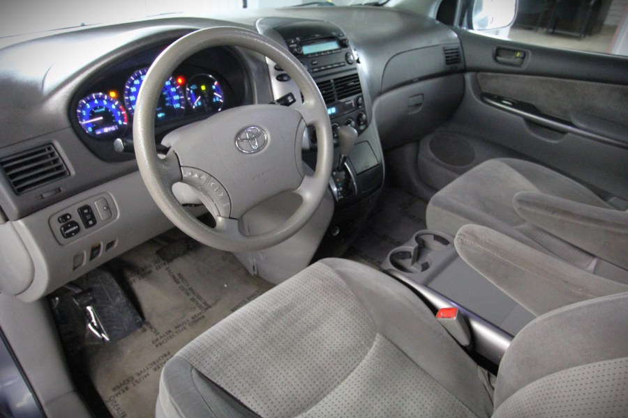 2008 Toyota Sienna 5dr 7-Pass Van CE FWD, available for sale in Garden Grove, California | U Save Auto Auction. Garden Grove, California 2008 Toyota Sienna 5dr 7-Pass Van CE FWD, available for sale in Garden Grove, California | U Save Auto Auction. Garden Grove, California