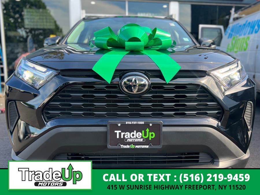 Toyota RAV4 2023 in Freeport, Roosevelt, Baldwin, Merrick NY Trade