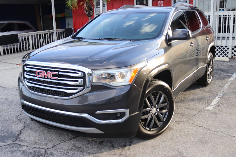 Used 2017 GMC Acadia in Altamonte Springs, Florida | CarX Club Corporation. Altamonte Springs, Florida