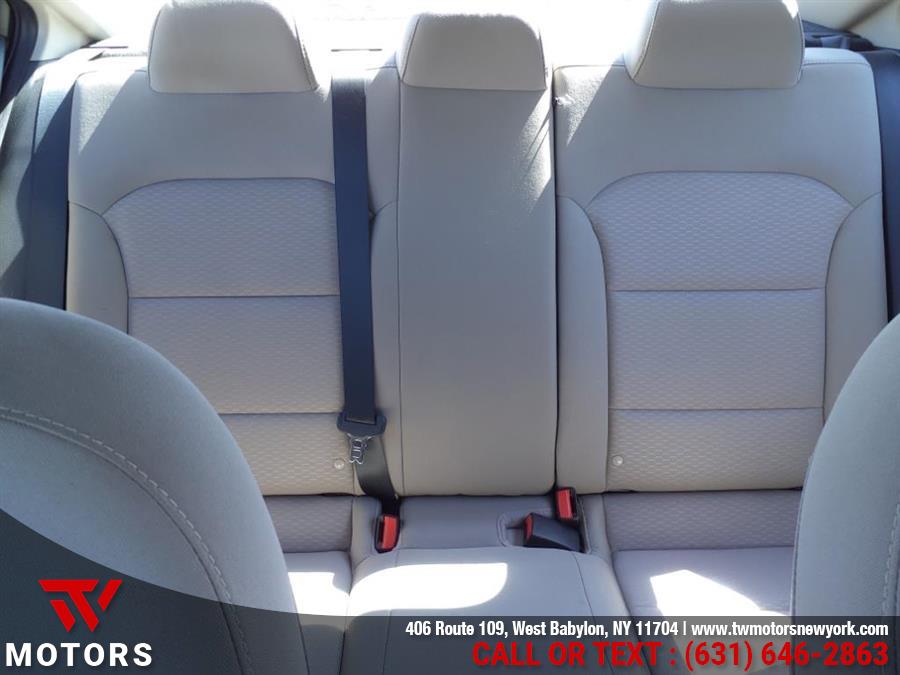2019 Hyundai Elantra SEL Auto, available for sale in West Babylon, New York | TW Motors. West Babylon, New York 2019 Hyundai Elantra SEL Auto, available for sale in West Babylon, New York | TW Motors. West Babylon, New York