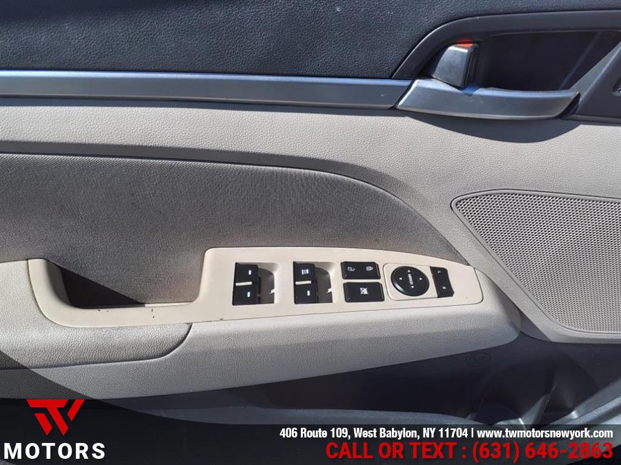 2019 Hyundai Elantra SEL Auto, available for sale in West Babylon, New York | TW Motors. West Babylon, New York 2019 Hyundai Elantra SEL Auto, available for sale in West Babylon, New York | TW Motors. West Babylon, New York