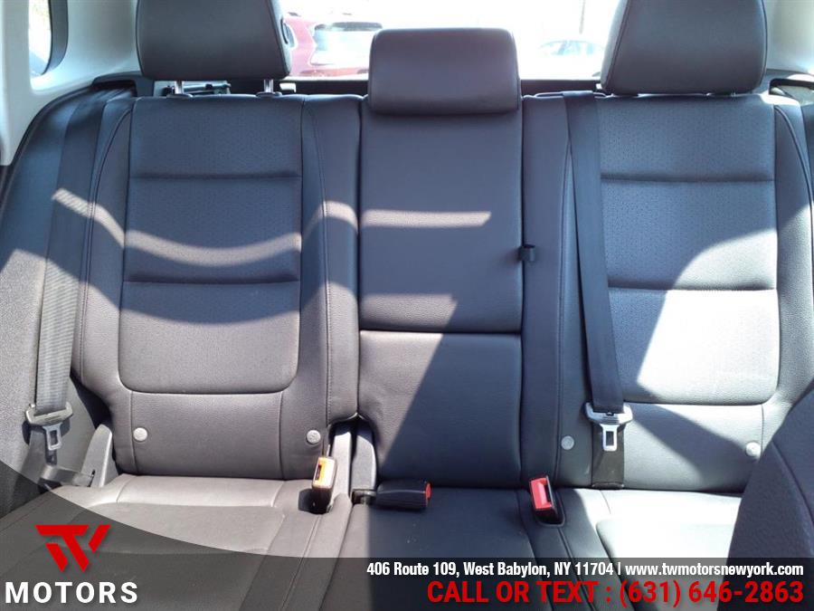 2017 Volkswagen Tiguan 2.0T Wolfsburg Edition 4MOTION, available for sale in West Babylon, New York | TW Motors. West Babylon, New York 2017 Volkswagen Tiguan 2.0T Wolfsburg Edition 4MOTION, available for sale in West Babylon, New York | TW Motors. West Babylon, New York