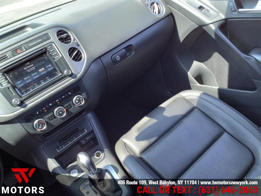 2017 Volkswagen Tiguan 2.0T Wolfsburg Edition 4MOTION, available for sale in West Babylon, New York | TW Motors. West Babylon, New York 2017 Volkswagen Tiguan 2.0T Wolfsburg Edition 4MOTION, available for sale in West Babylon, New York | TW Motors. West Babylon, New York