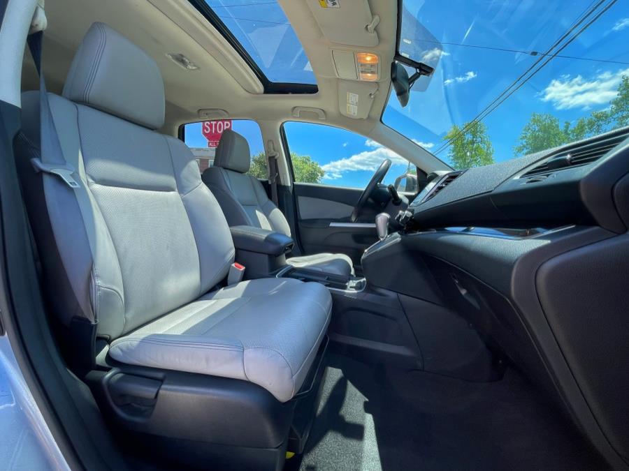2016 Honda CR-V AWD 5dr EX-L w/Navi, available for sale in BROOKLYN, New York | Deals on Wheels International Auto. BROOKLYN, New York 2016 Honda CR-V AWD 5dr EX-L w/Navi, available for sale in BROOKLYN, New York | Deals on Wheels International Auto. BROOKLYN, New York