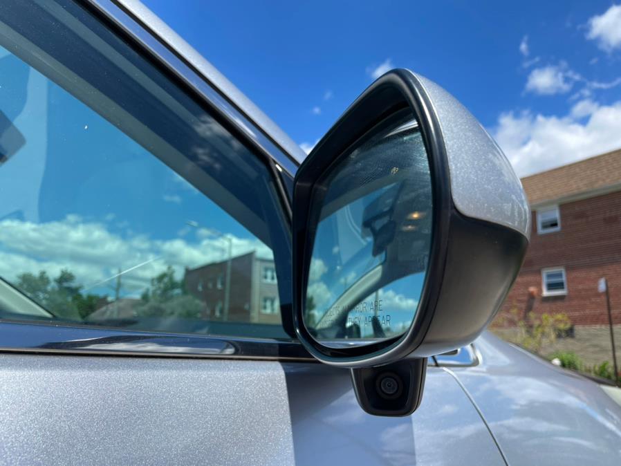 2016 Honda CR-V AWD 5dr EX-L w/Navi, available for sale in BROOKLYN, New York | Deals on Wheels International Auto. BROOKLYN, New York 2016 Honda CR-V AWD 5dr EX-L w/Navi, available for sale in BROOKLYN, New York | Deals on Wheels International Auto. BROOKLYN, New York