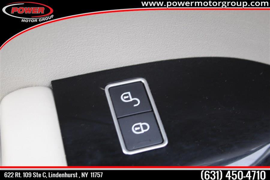 2017 Land Rover Range Rover Sport V8 Supercharged Dynamic, available for sale in Lindenhurst, New York | Power Motor Group. Lindenhurst, New York 2017 Land Rover Range Rover Sport V8 Supercharged Dynamic, available for sale in Lindenhurst, New York | Power Motor Group. Lindenhurst, New York