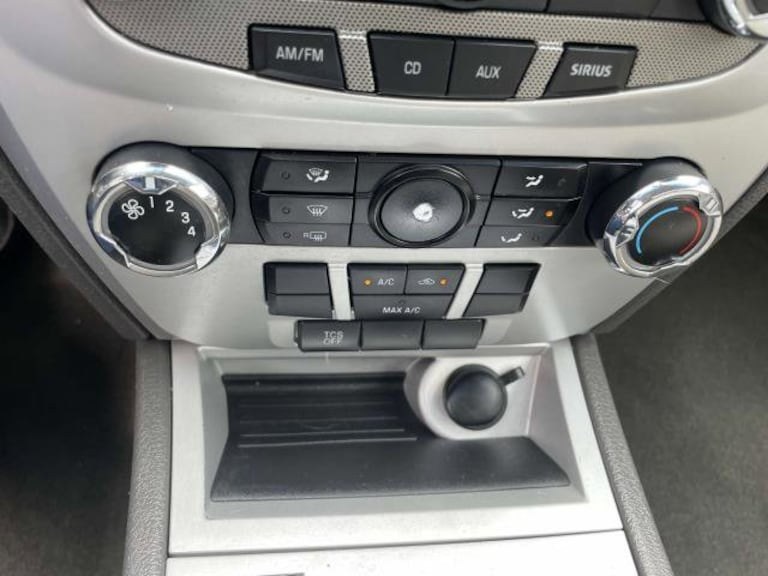 2011 Mercury Milan 4dr Sdn FWD, available for sale in Port Washington, New York | Sandpoint Autosales. Port Washington, New York 2011 Mercury Milan 4dr Sdn FWD, available for sale in Port Washington, New York | Sandpoint Autosales. Port Washington, New York