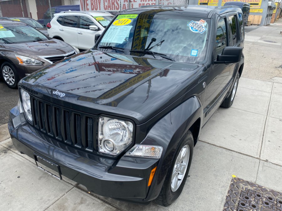 Used 2011 Jeep Liberty in Middle Village, New York | Middle Village Motors . Middle Village, New York