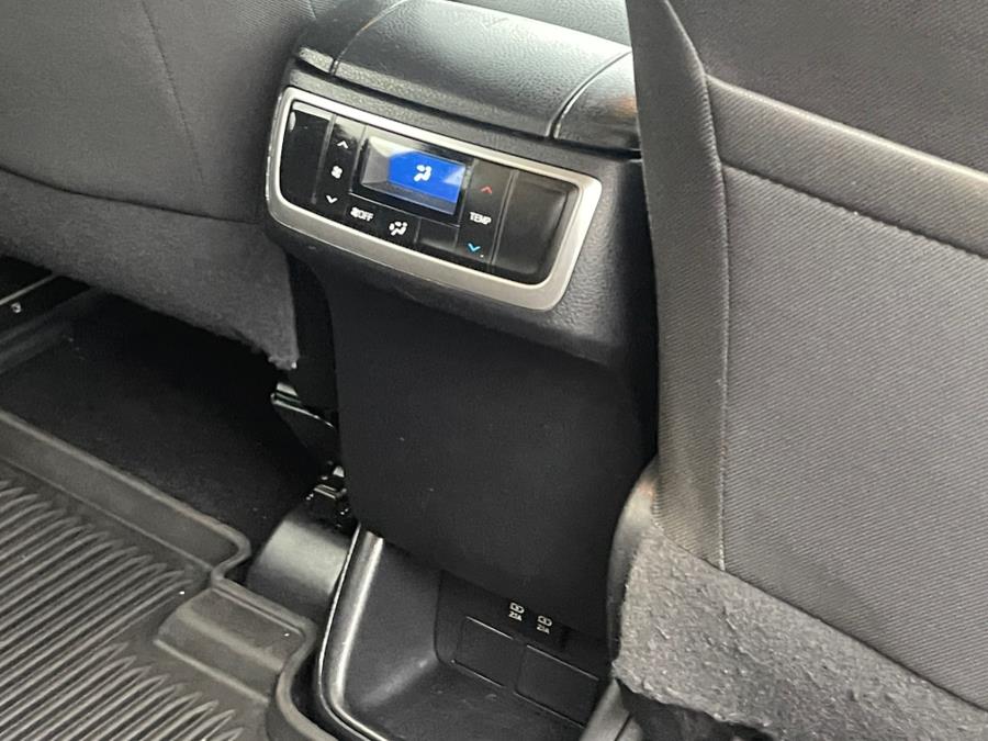 2018 Toyota Highlander LE V6 AWD (Natl), available for sale in Irvington , New Jersey | Auto Haus of Irvington Corp. Irvington , New Jersey 2018 Toyota Highlander LE V6 AWD (Natl), available for sale in Irvington , New Jersey | Auto Haus of Irvington Corp. Irvington , New Jersey