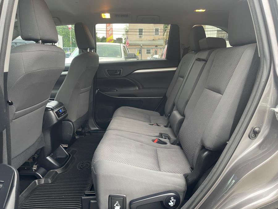 2018 Toyota Highlander LE V6 AWD (Natl), available for sale in Irvington , New Jersey | Auto Haus of Irvington Corp. Irvington , New Jersey 2018 Toyota Highlander LE V6 AWD (Natl), available for sale in Irvington , New Jersey | Auto Haus of Irvington Corp. Irvington , New Jersey
