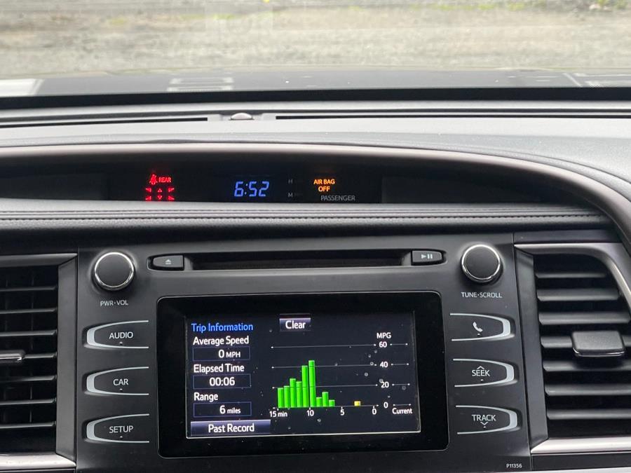 2018 Toyota Highlander LE V6 AWD (Natl), available for sale in Irvington , New Jersey | Auto Haus of Irvington Corp. Irvington , New Jersey 2018 Toyota Highlander LE V6 AWD (Natl), available for sale in Irvington , New Jersey | Auto Haus of Irvington Corp. Irvington , New Jersey