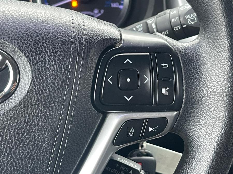 2018 Toyota Highlander LE V6 AWD (Natl), available for sale in Irvington , New Jersey | Auto Haus of Irvington Corp. Irvington , New Jersey 2018 Toyota Highlander LE V6 AWD (Natl), available for sale in Irvington , New Jersey | Auto Haus of Irvington Corp. Irvington , New Jersey