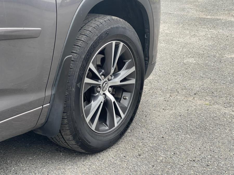 2018 Toyota Highlander LE V6 AWD (Natl), available for sale in Irvington , New Jersey | Auto Haus of Irvington Corp. Irvington , New Jersey 2018 Toyota Highlander LE V6 AWD (Natl), available for sale in Irvington , New Jersey | Auto Haus of Irvington Corp. Irvington , New Jersey