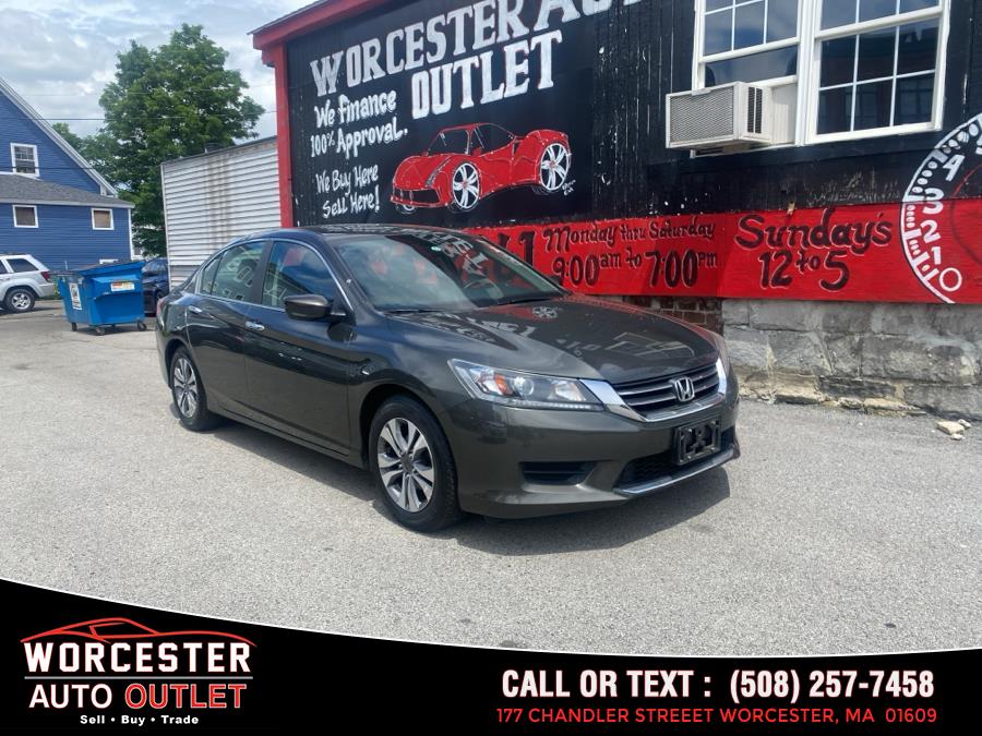 Used 2013 Honda Accord Sdn in Worcester, Massachusetts | Worcester Auto Outlet LLC. Worcester, Massachusetts