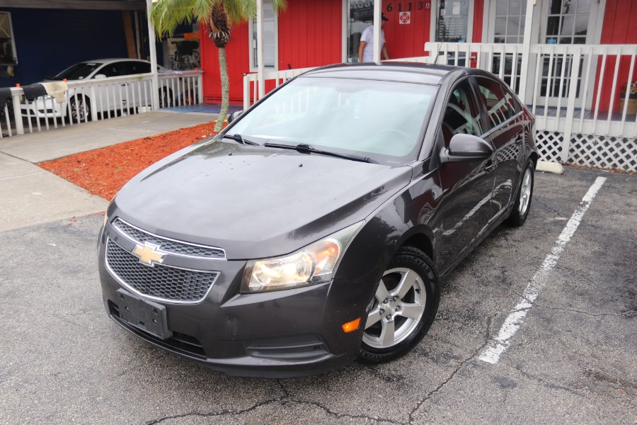 Used 2014 Chevrolet Cruze in Altamonte Springs, Florida | CarX Club Corporation. Altamonte Springs, Florida