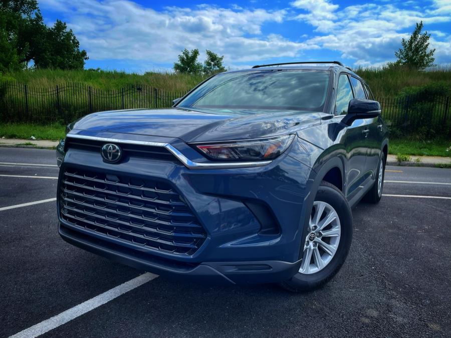 2024 Toyota Grand Highlander XLE FWD (Natl), available for sale in BROOKLYN, New York | Deals on Wheels International Auto. BROOKLYN, New York 2024 Toyota Grand Highlander XLE FWD (Natl), available for sale in BROOKLYN, New York | Deals on Wheels International Auto. BROOKLYN, New York