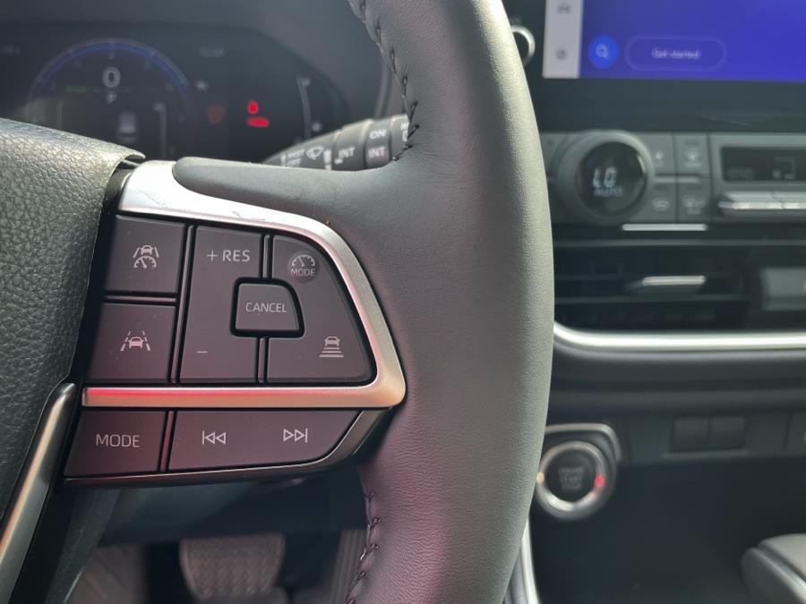 2024 Toyota Grand Highlander XLE FWD (Natl), available for sale in BROOKLYN, New York | Deals on Wheels International Auto. BROOKLYN, New York 2024 Toyota Grand Highlander XLE FWD (Natl), available for sale in BROOKLYN, New York | Deals on Wheels International Auto. BROOKLYN, New York