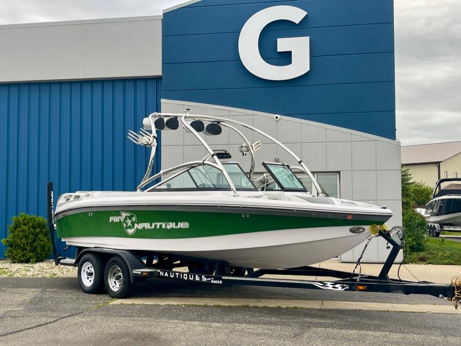 Used Correct Craft Air Nautique Surf Boat 2008 | Geneva Motor Cars. Darien, Wisconsin