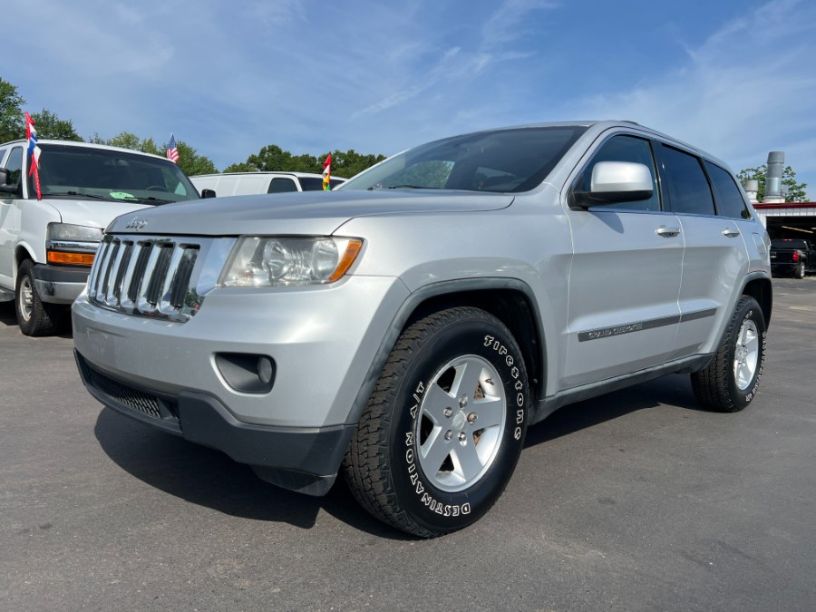 Used 2011 Jeep Grand Cherokee in Ortonville, Michigan | Marsh Auto Sales LLC. Ortonville, Michigan