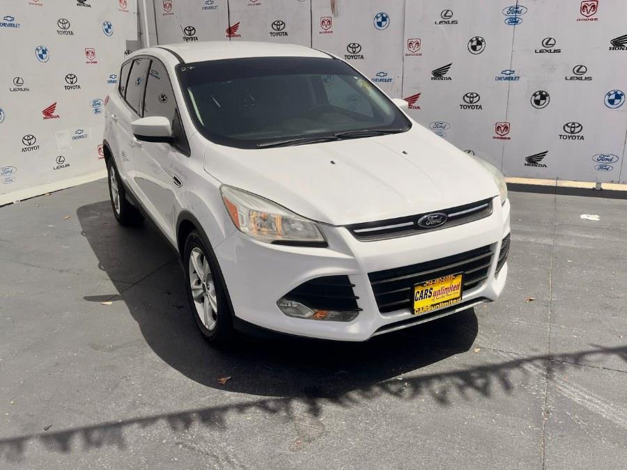 Used 2015 Ford Escape in Santa Ana, California | Auto Max Of Santa Ana. Santa Ana, California