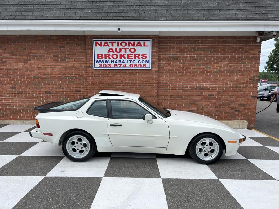 1986 Porsche 944 2dr Coupe 5-Spd, available for sale in Waterbury, Connecticut | National Auto Brokers, Inc.. Waterbury, Connecticut