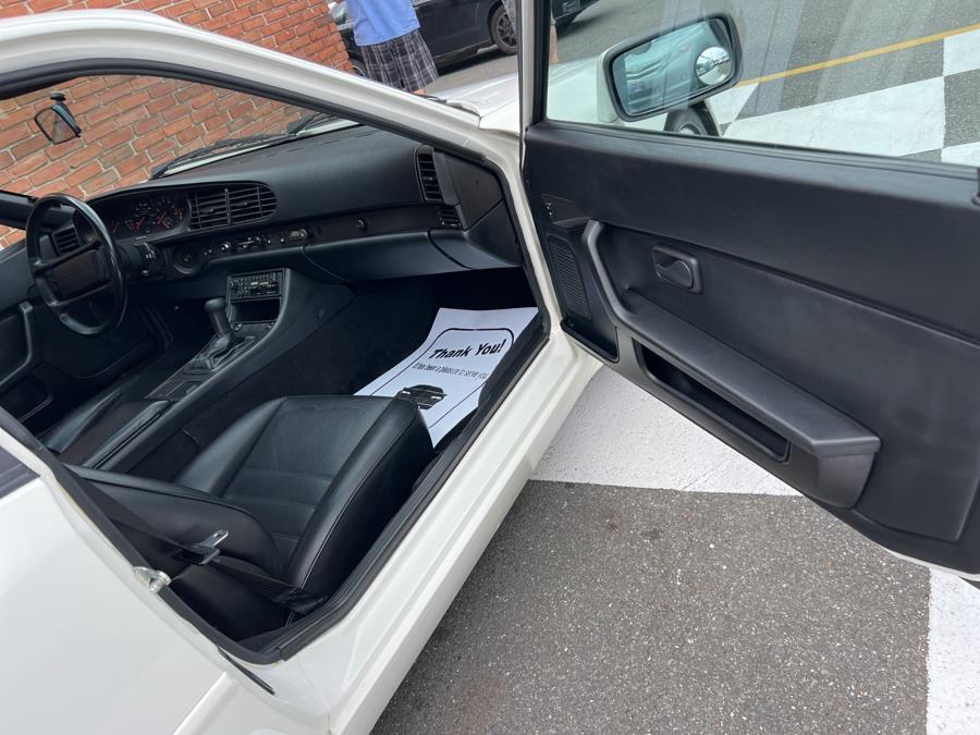 1986 Porsche 944 2dr Coupe 5-Spd, available for sale in Waterbury, Connecticut | National Auto Brokers, Inc.. Waterbury, Connecticut