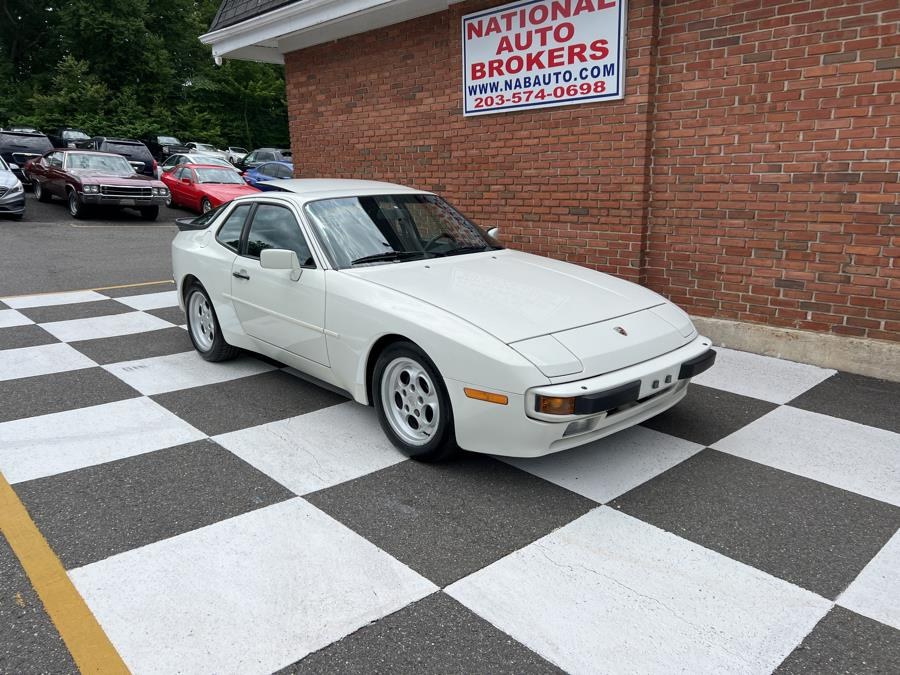 1986 Porsche 944 2dr Coupe 5-Spd, available for sale in Waterbury, Connecticut | National Auto Brokers, Inc.. Waterbury, Connecticut