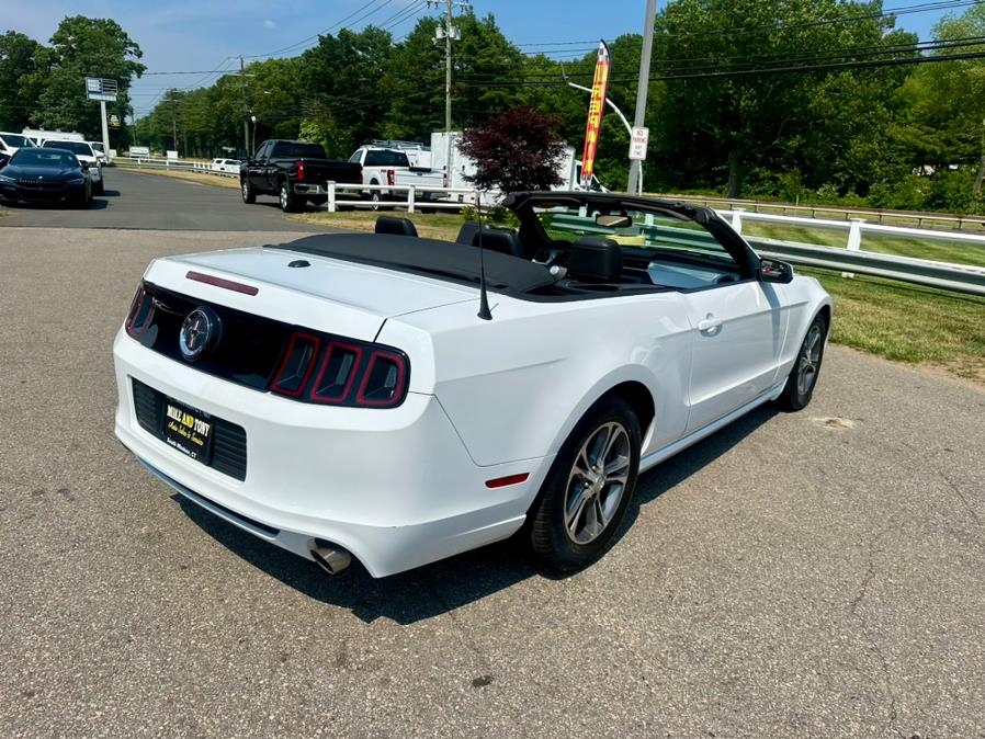 2014 Ford Mustang 2dr Conv V6, available for sale in South Windsor, Connecticut | Mike And Tony Auto Sales, Inc. South Windsor, Connecticut 2014 Ford Mustang 2dr Conv V6, available for sale in South Windsor, Connecticut | Mike And Tony Auto Sales, Inc. South Windsor, Connecticut