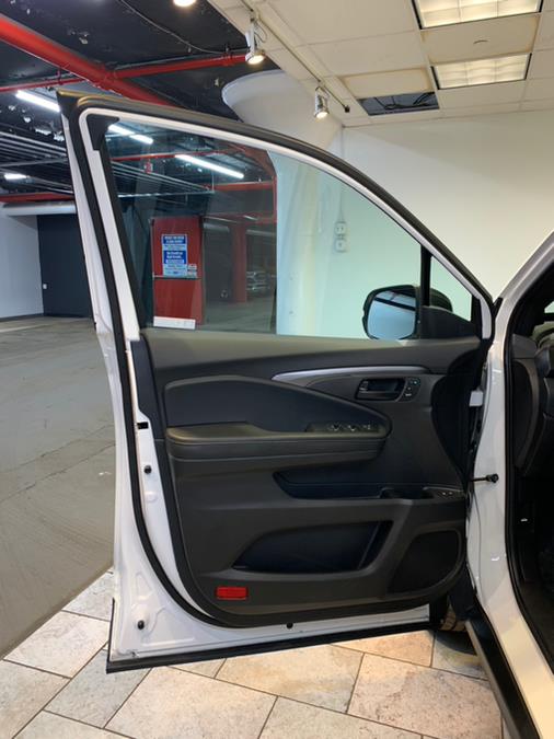 2022 Honda Passport EX-L AWD, available for sale in Lodi, New Jersey | European Auto Expo. Lodi, New Jersey 2022 Honda Passport EX-L AWD, available for sale in Lodi, New Jersey | European Auto Expo. Lodi, New Jersey