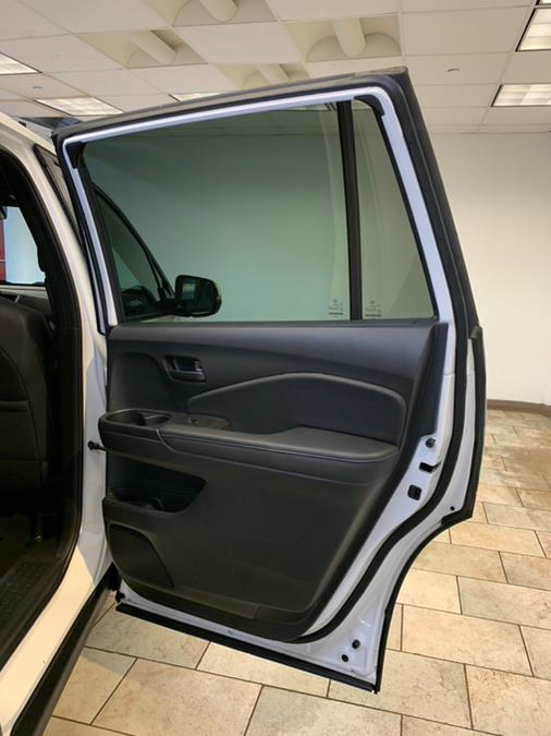 2022 Honda Passport EX-L AWD, available for sale in Lodi, New Jersey | European Auto Expo. Lodi, New Jersey 2022 Honda Passport EX-L AWD, available for sale in Lodi, New Jersey | European Auto Expo. Lodi, New Jersey
