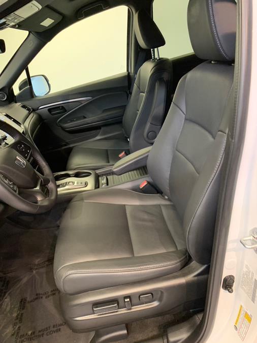 2022 Honda Passport EX-L AWD, available for sale in Lodi, New Jersey | European Auto Expo. Lodi, New Jersey 2022 Honda Passport EX-L AWD, available for sale in Lodi, New Jersey | European Auto Expo. Lodi, New Jersey