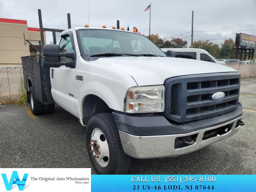 Used 2005 Ford Super Duty F-350 DRW in Lodi, New Jersey | AW Auto & Truck Wholesalers, Inc. Lodi, New Jersey