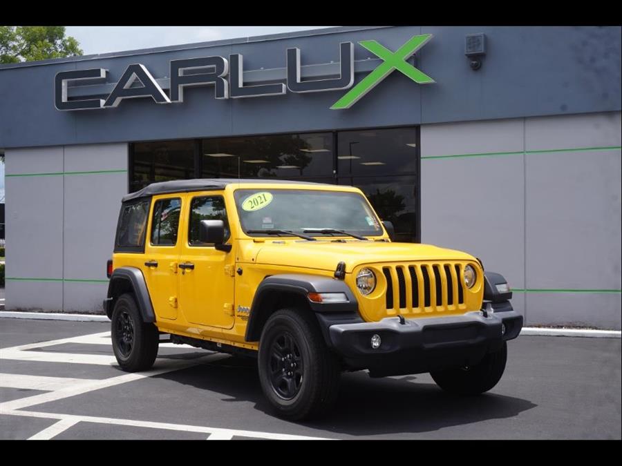 Used 2021 Jeep Wrangler Unlimited in Fort Myers, Florida | Carlux Fort Myers. Fort Myers, Florida