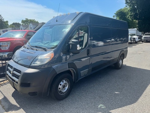 Used 2018 Ram ProMaster Cargo Van in Huntington Station, New York | Huntington Auto Mall. Huntington Station, New York